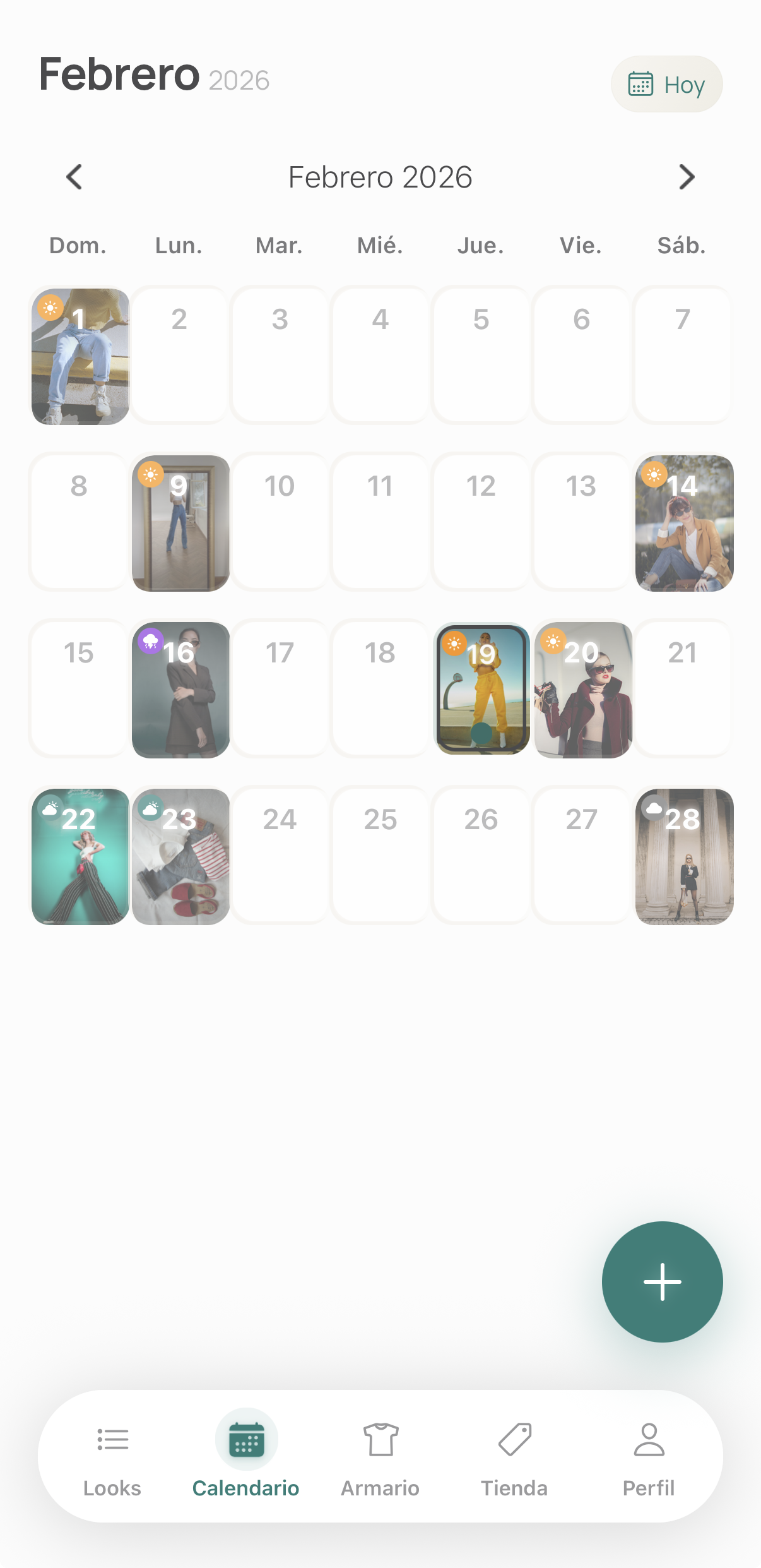 Calendar screen showing outfit planning for the week